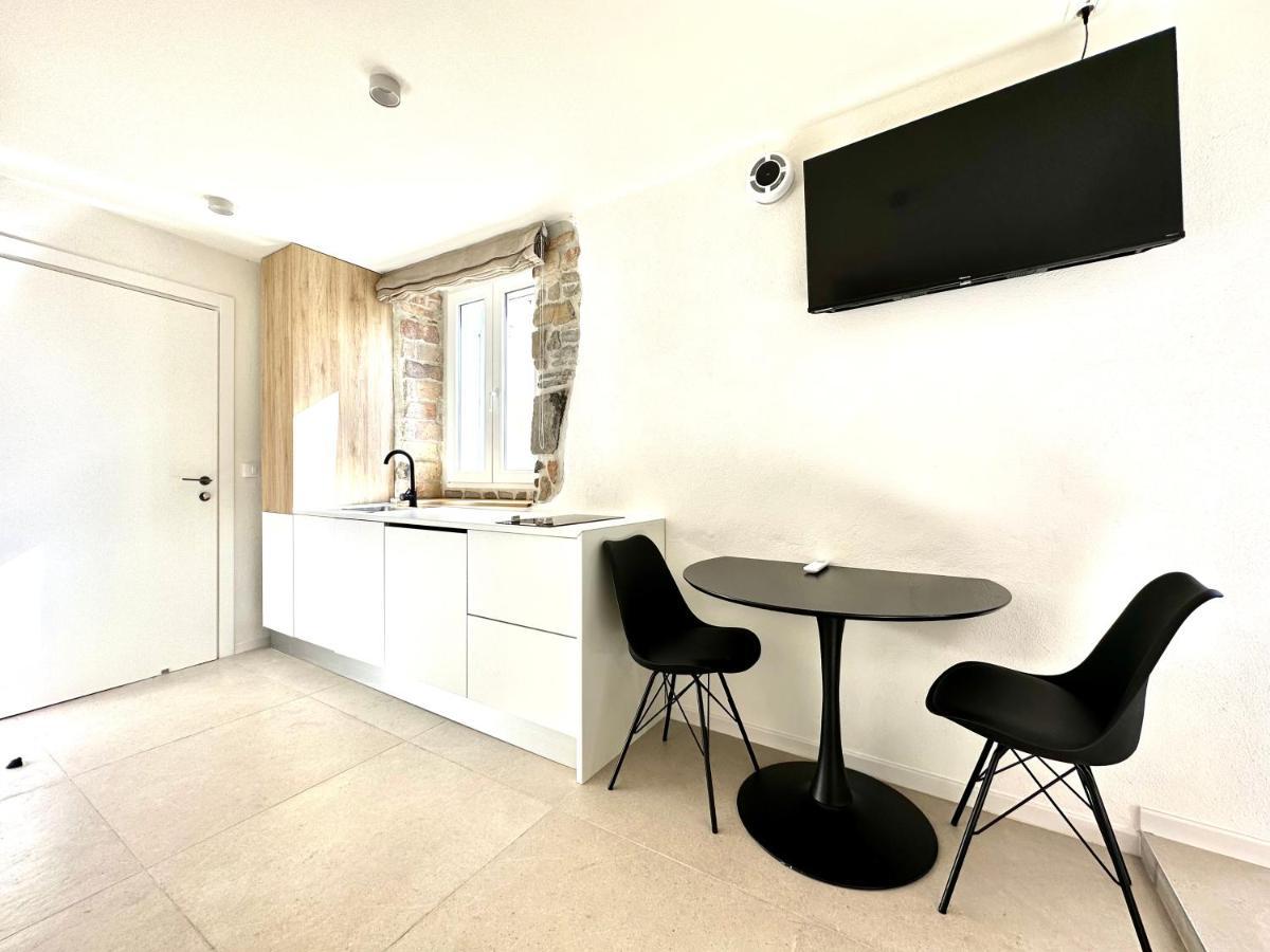 Damir Skomina Apartments Koper Extérieur photo