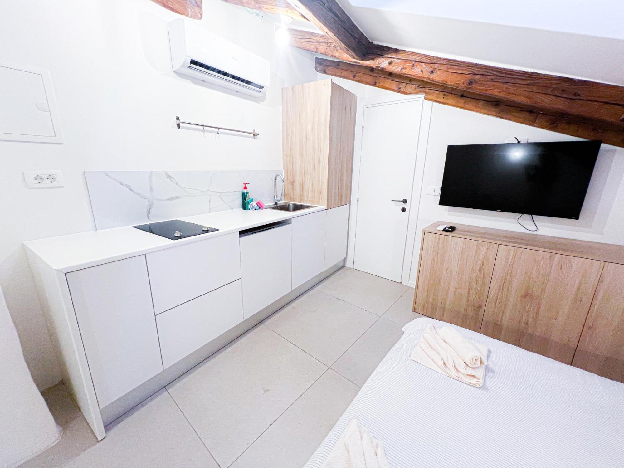 Damir Skomina Apartments Koper Extérieur photo